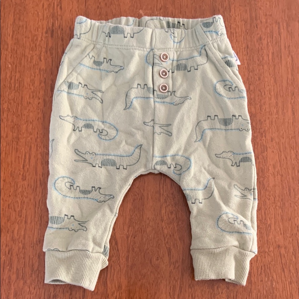 🍊5/$25 Rabbit + Bear Dinosaur Print Baby Pants 0-3m